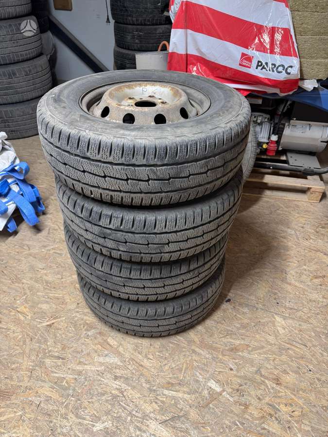 Toyo, всесезонные 215/70 R15