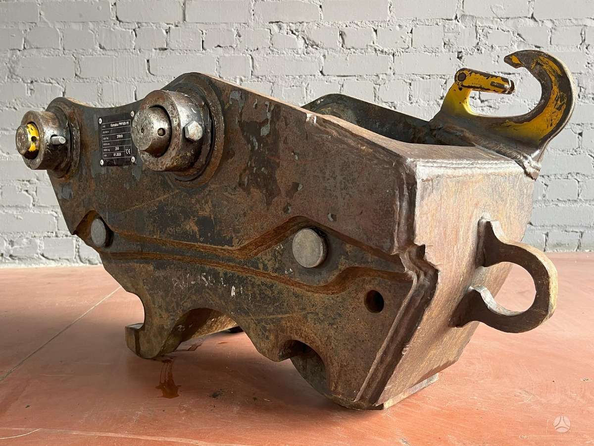Komatsu PW160-11, ковши