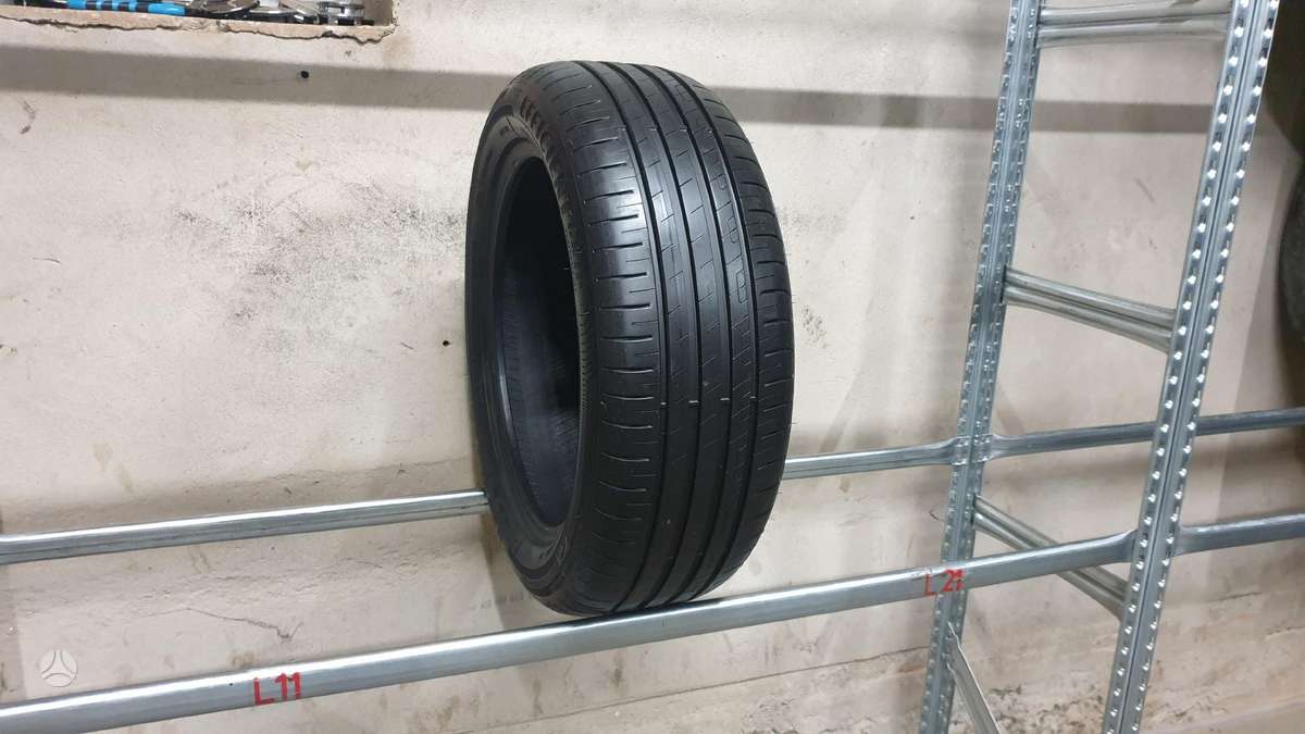 Goodyear EfficientGripPerformance NAUJA, summer 205/55 R17