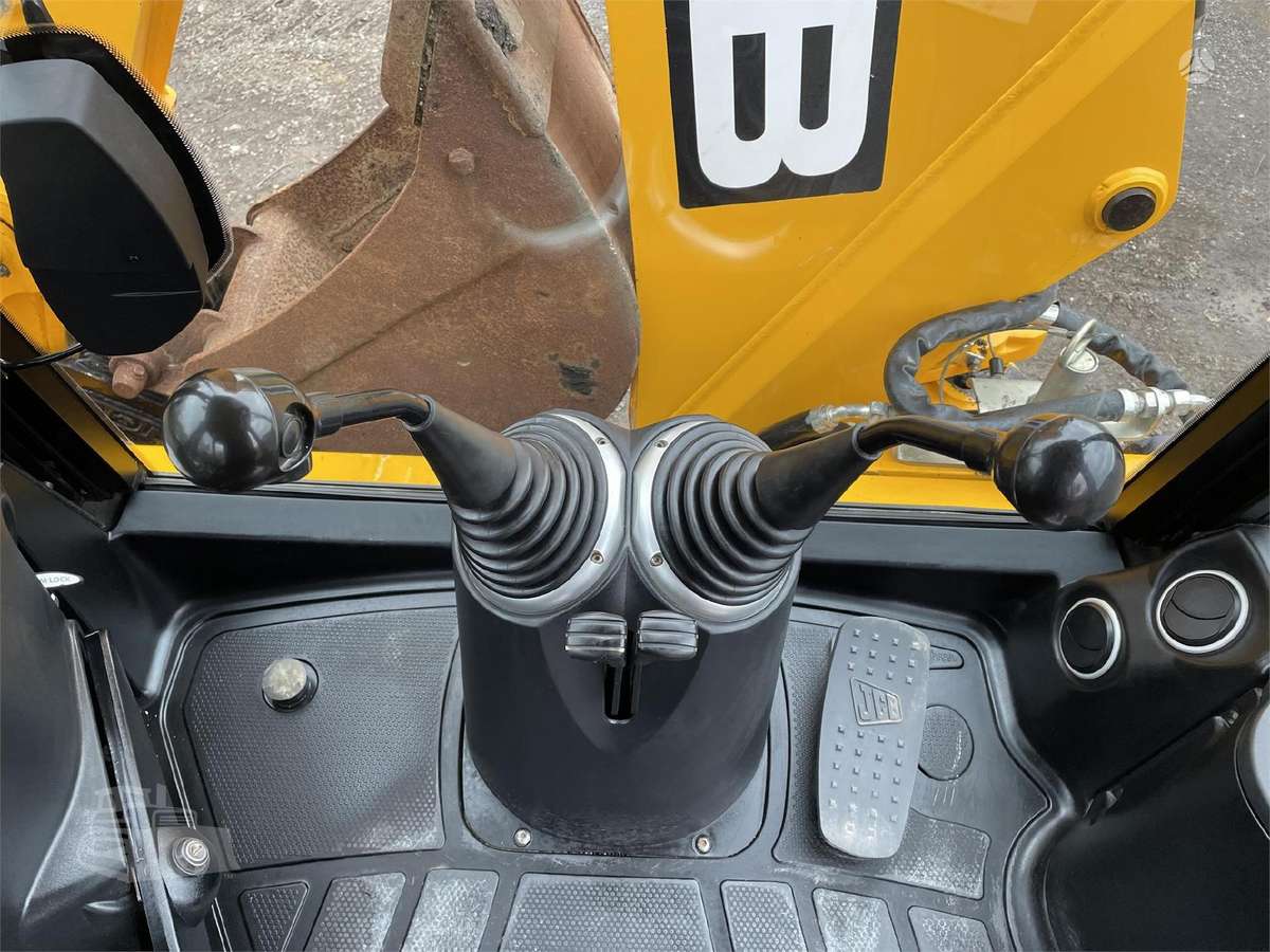 JCB 3CX CONTRACTOR PRO, bulldozer