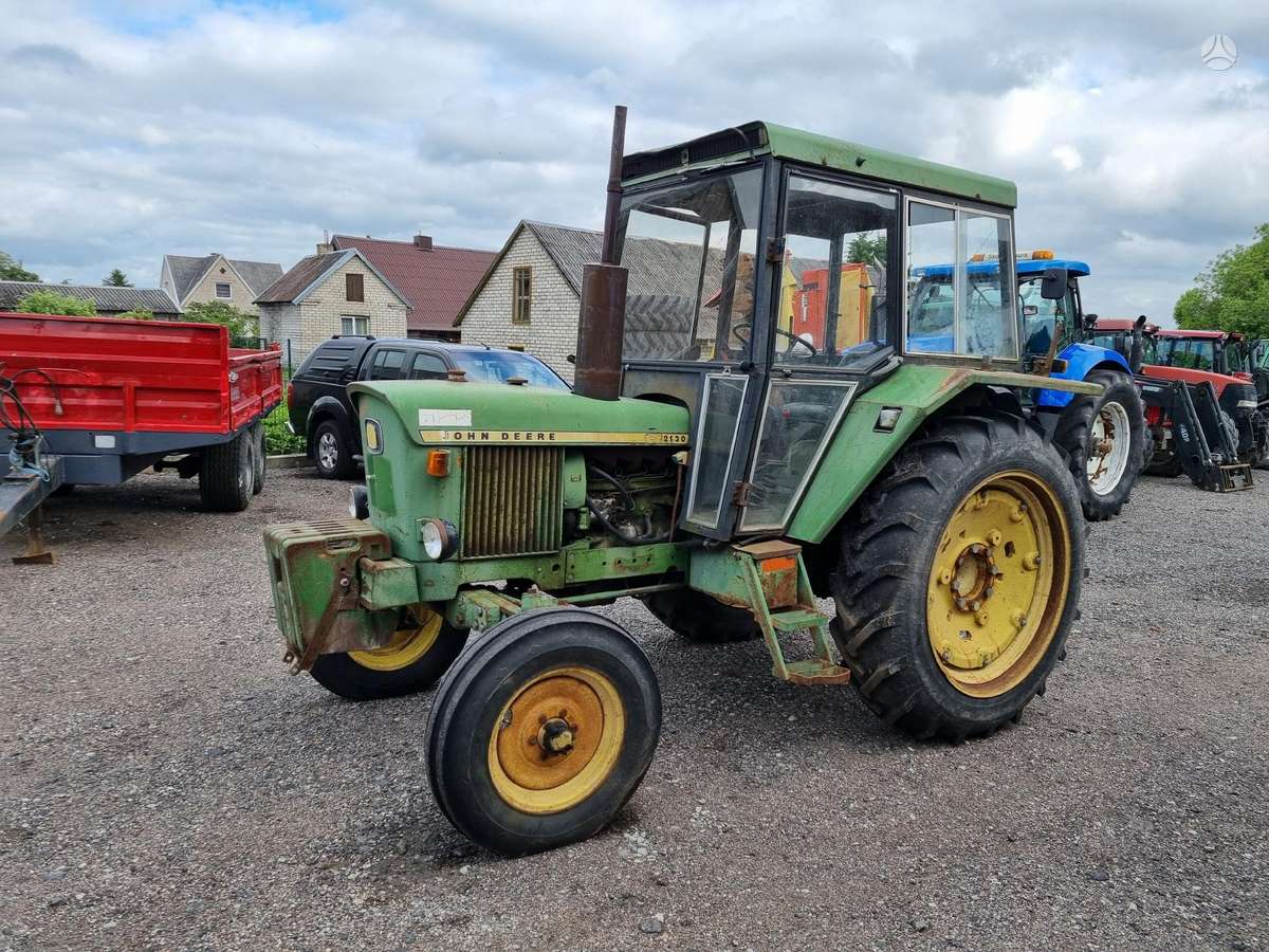 John Deere 2130, тракторы