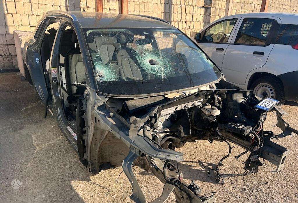 Audi Q3 Dalimis europinė su dokumentais
