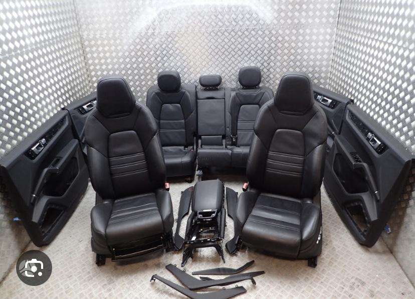 Porsche Cayenne Salonas
