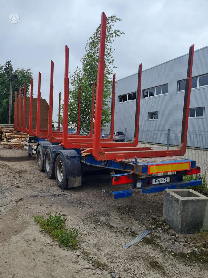 Merlo Mol, timber