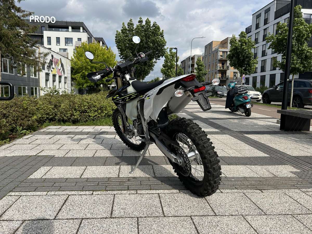 Triumph TF-250 E 249cc, enduro / adventure