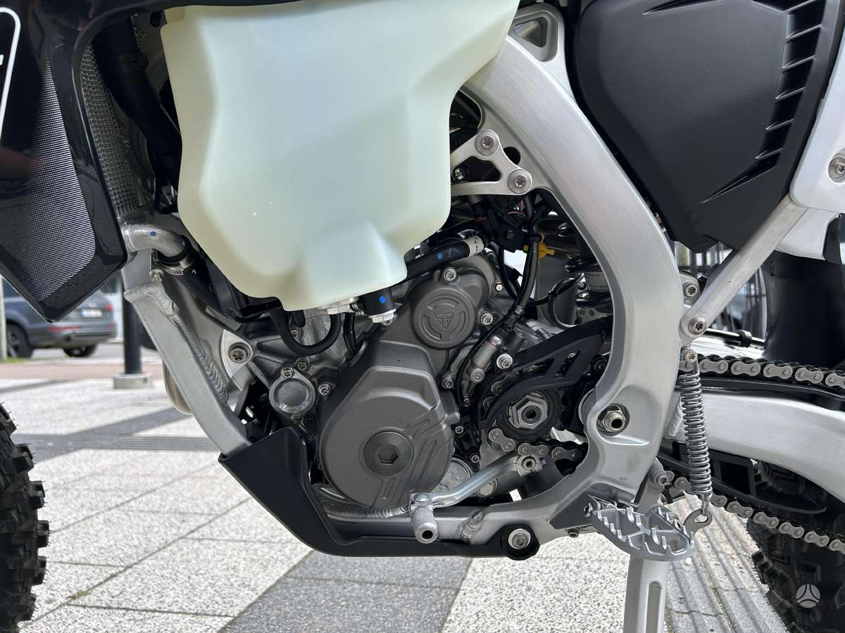 Triumph TF-250 E 249cc, enduro / adventure