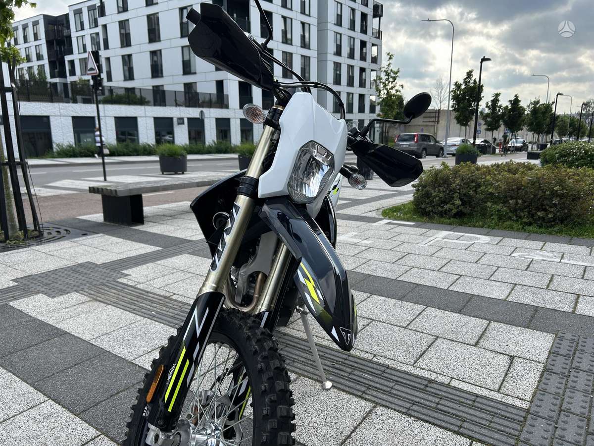 Triumph TF-450 E 450cc, эндуро / adventure
