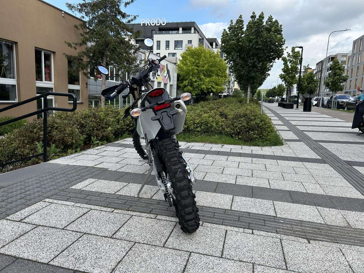 Triumph TF-450 E 450cc, эндуро / adventure