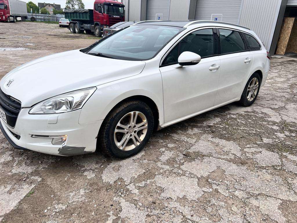 Peugeot 508 Dalimis baltas perlas