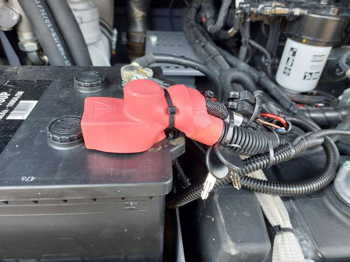 Atlas XAVS 186, compressor