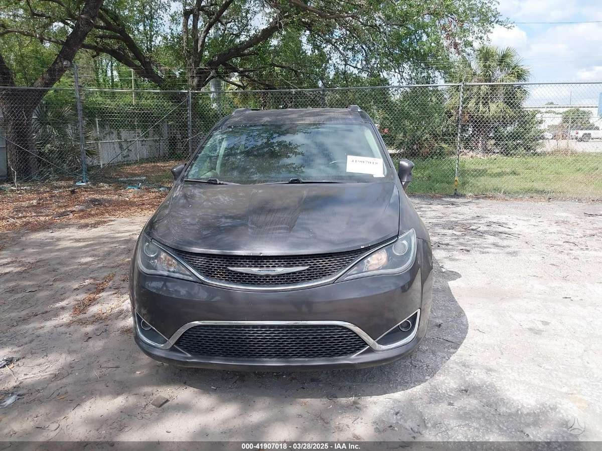 Chrysler Pacifica for parts