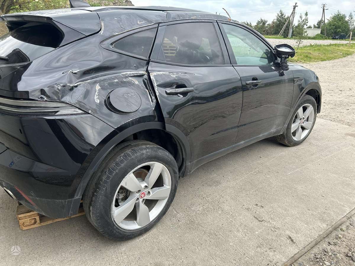 Jaguar E-Pace