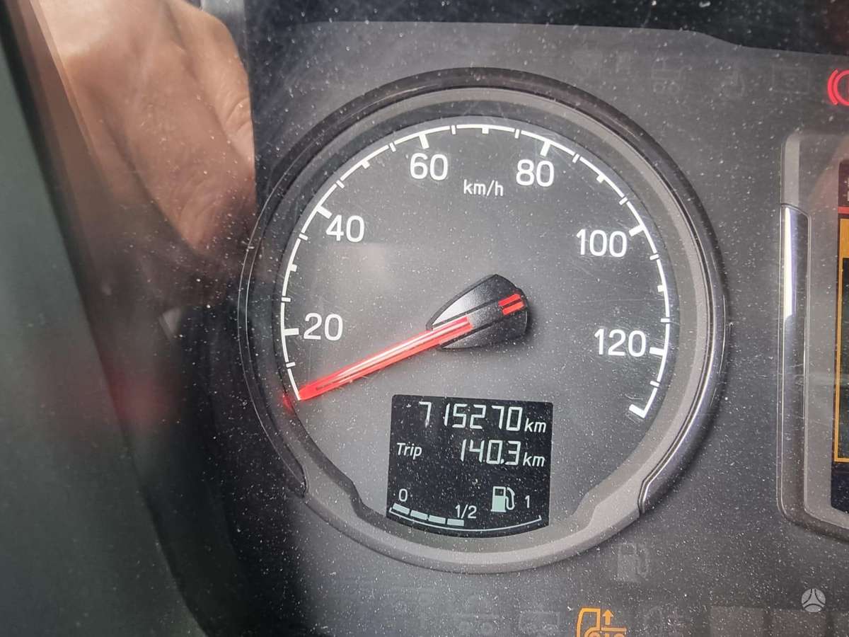 Scania R 450, 2 miegamosios vietos