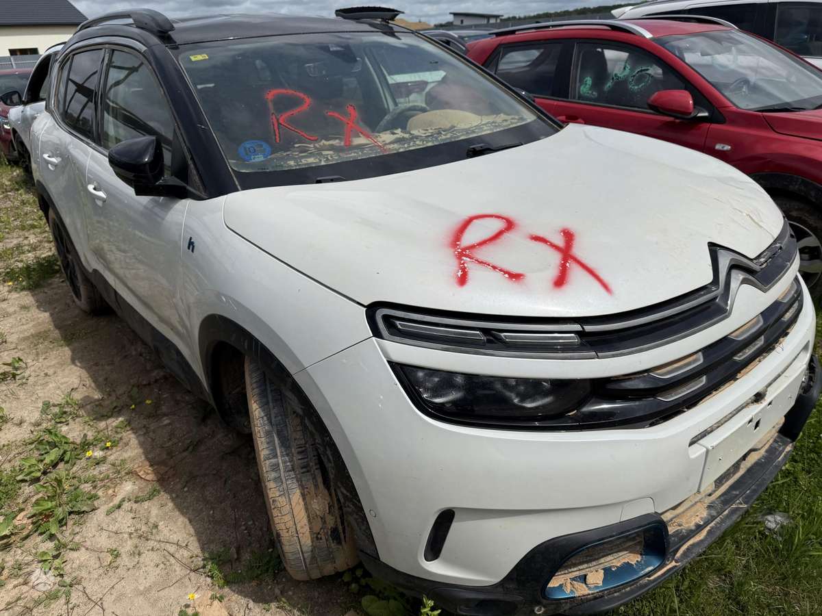 Citroen C5 Aircross dalimis