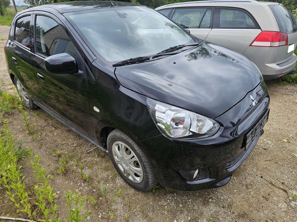 Mitsubishi Space Star for parts
