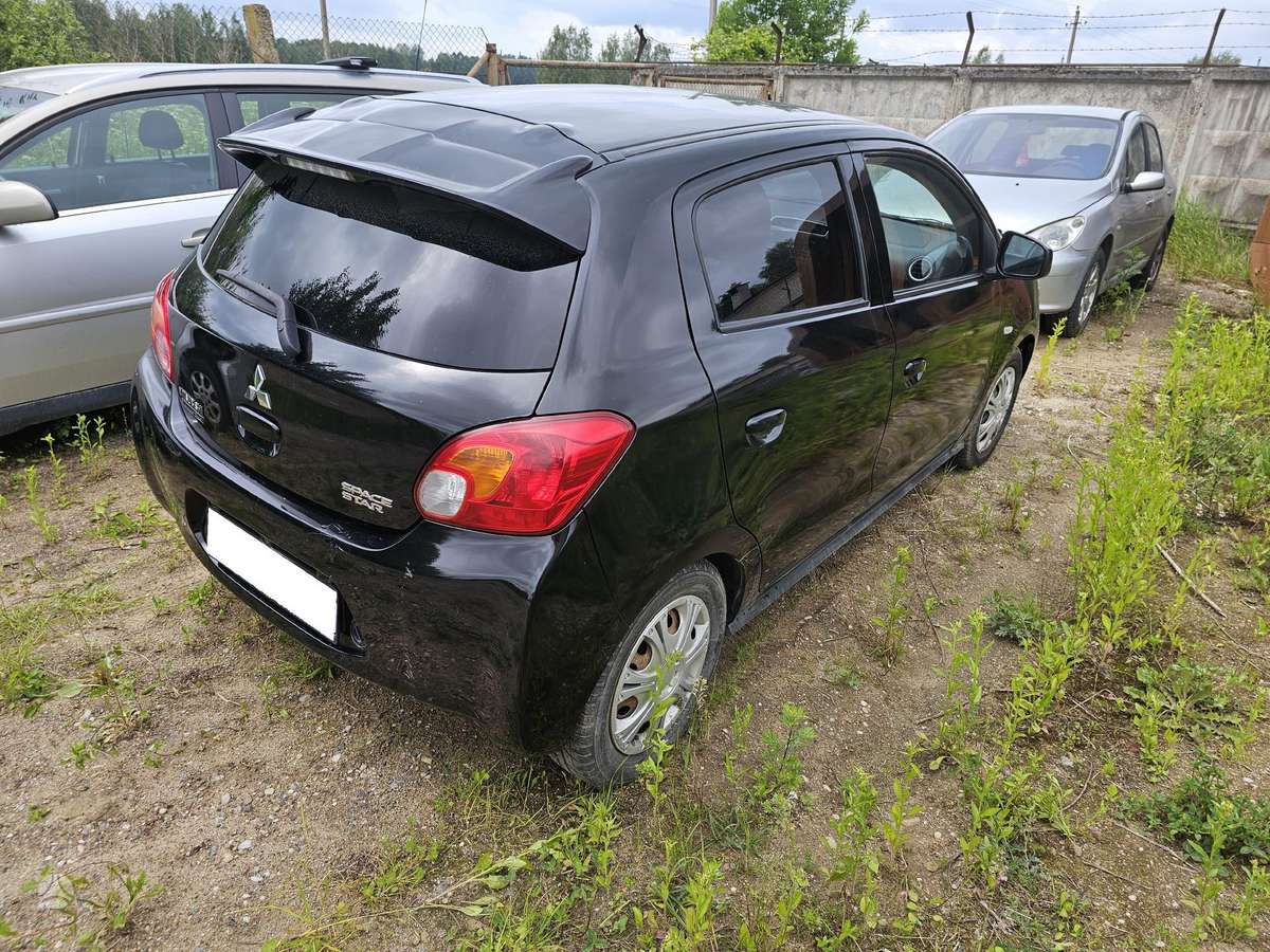Mitsubishi Space Star for parts