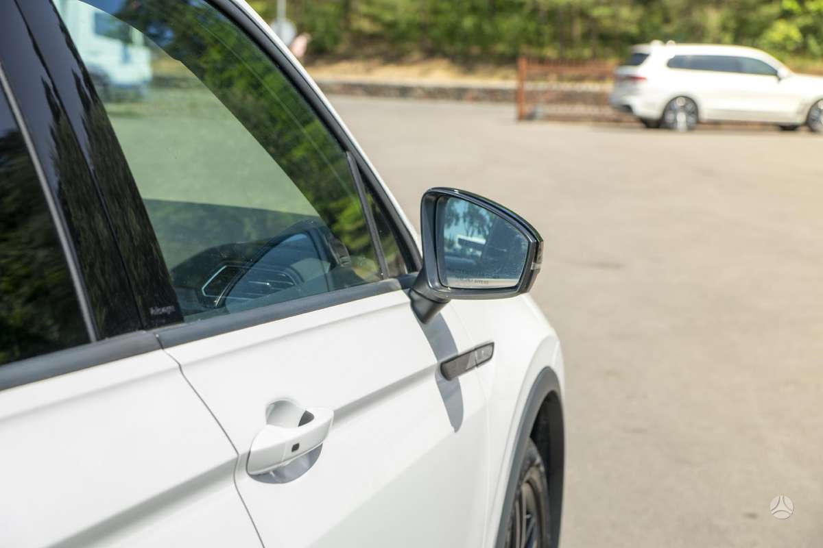 Volkswagen Tiguan Allspace - 9