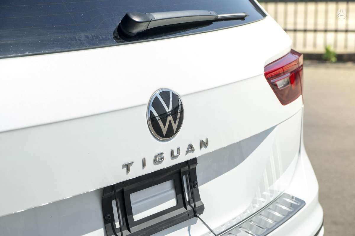 Volkswagen Tiguan Allspace - 11