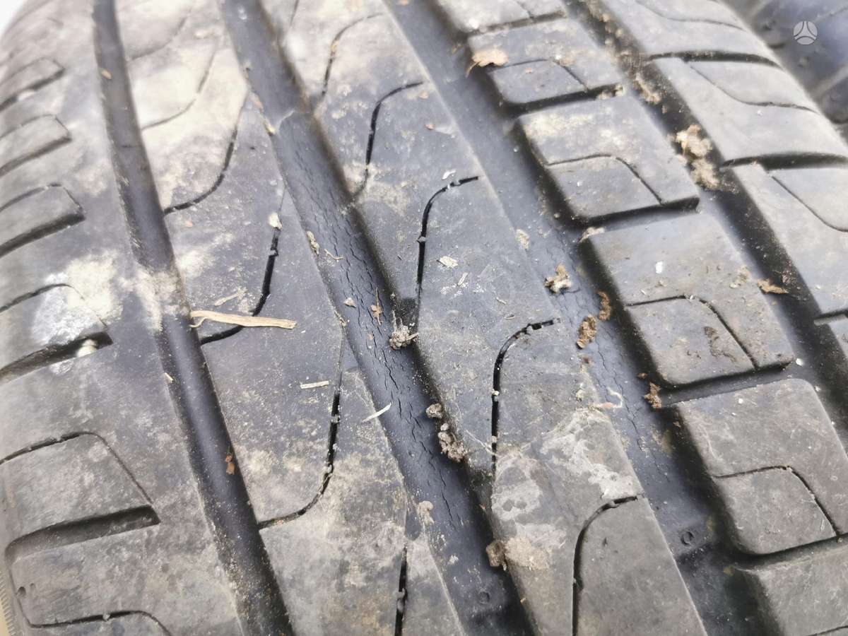 Pirelli, summer 215/50 R17