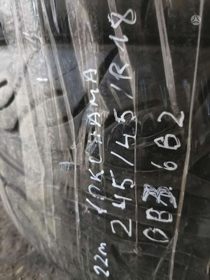 Pirelli, summer 245/45 R18