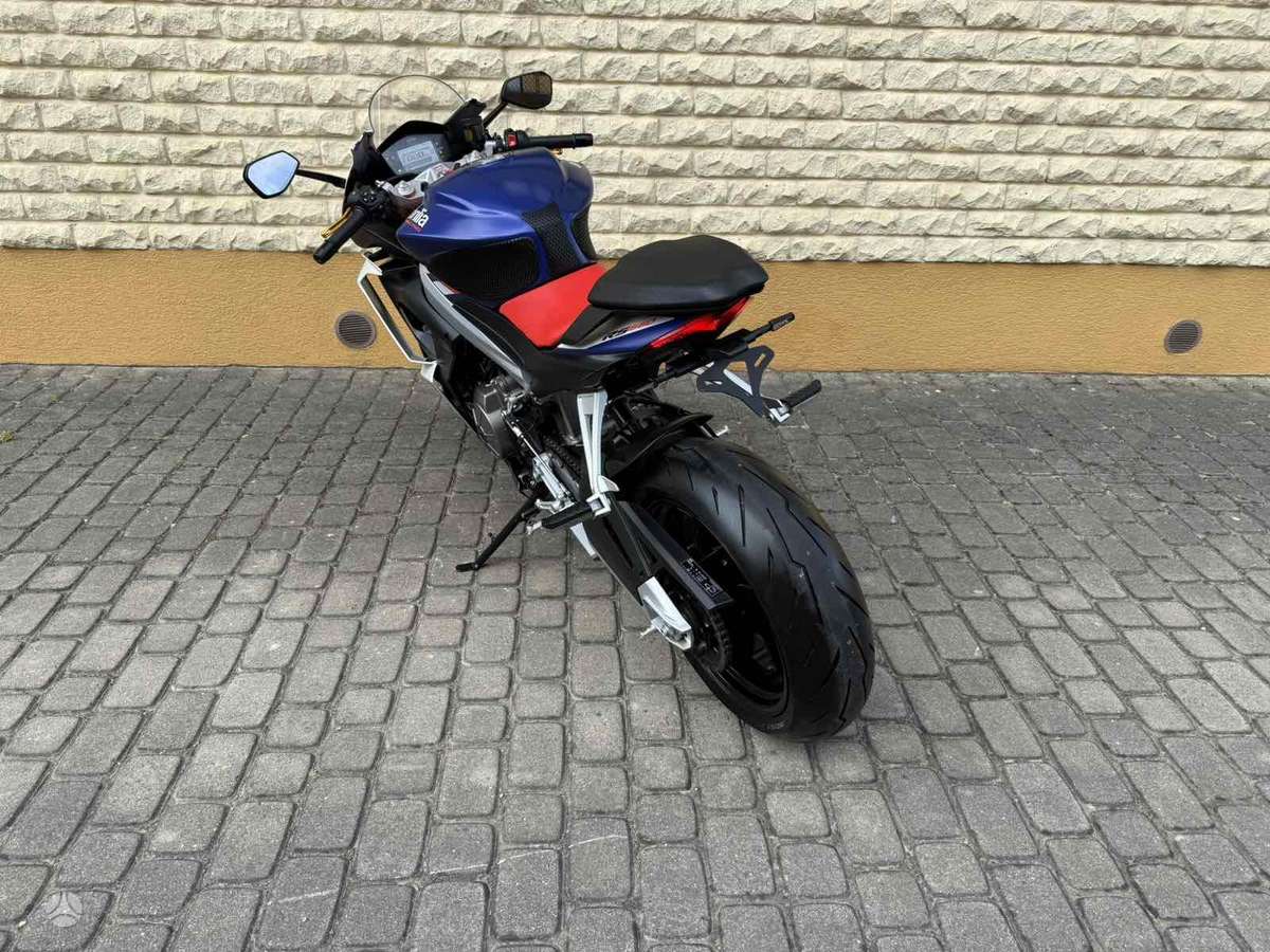 Aprilia RS 660cc, superbikes