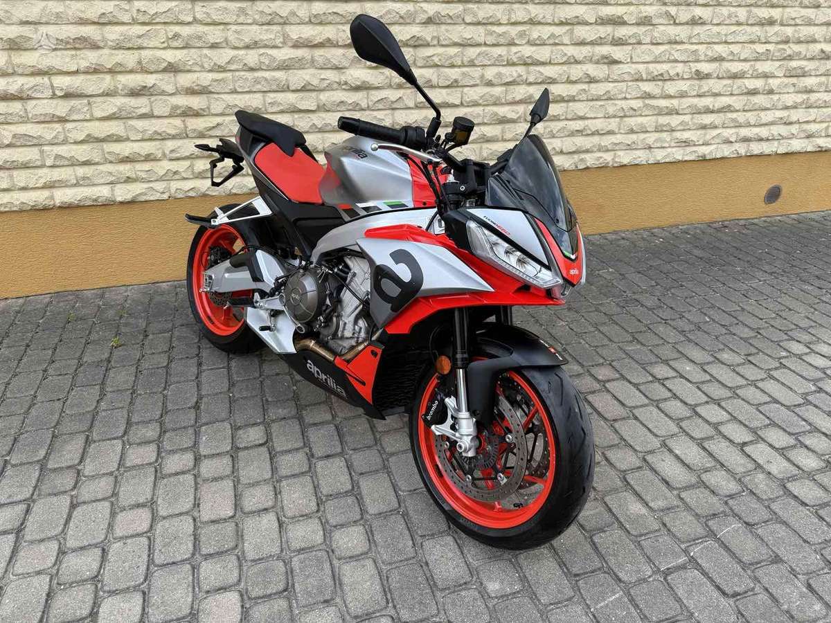 Aprilia Tuono 660cc, street / classic