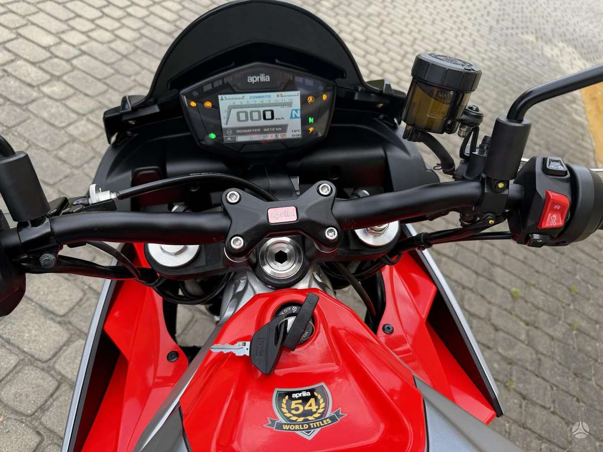 Aprilia Tuono 660cc, street / classic