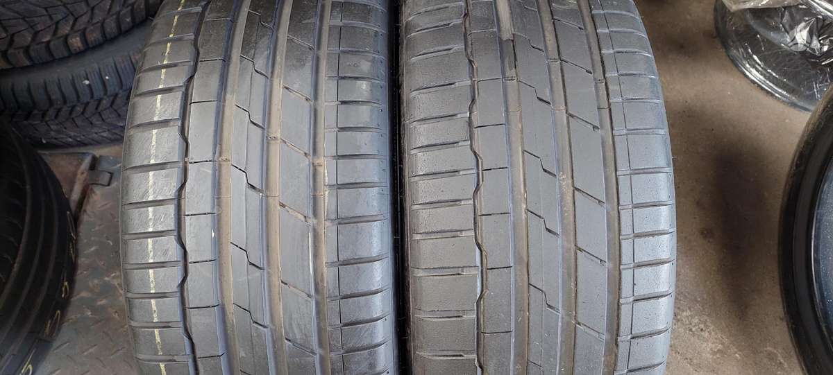 Hankook, vasarinės 235/35 R20