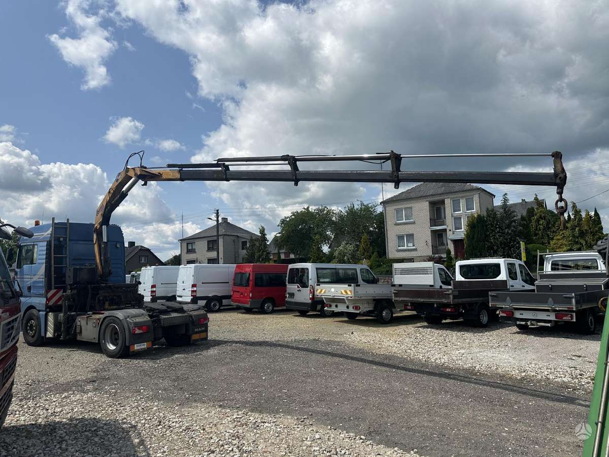 MAN TGA 18.360, ar krānu