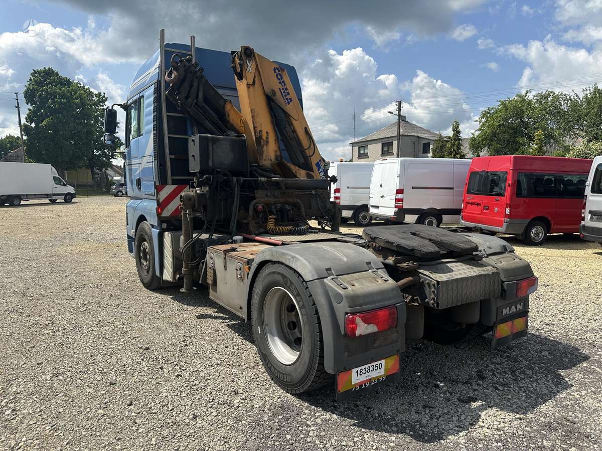 MAN TGA 18.360, ar krānu