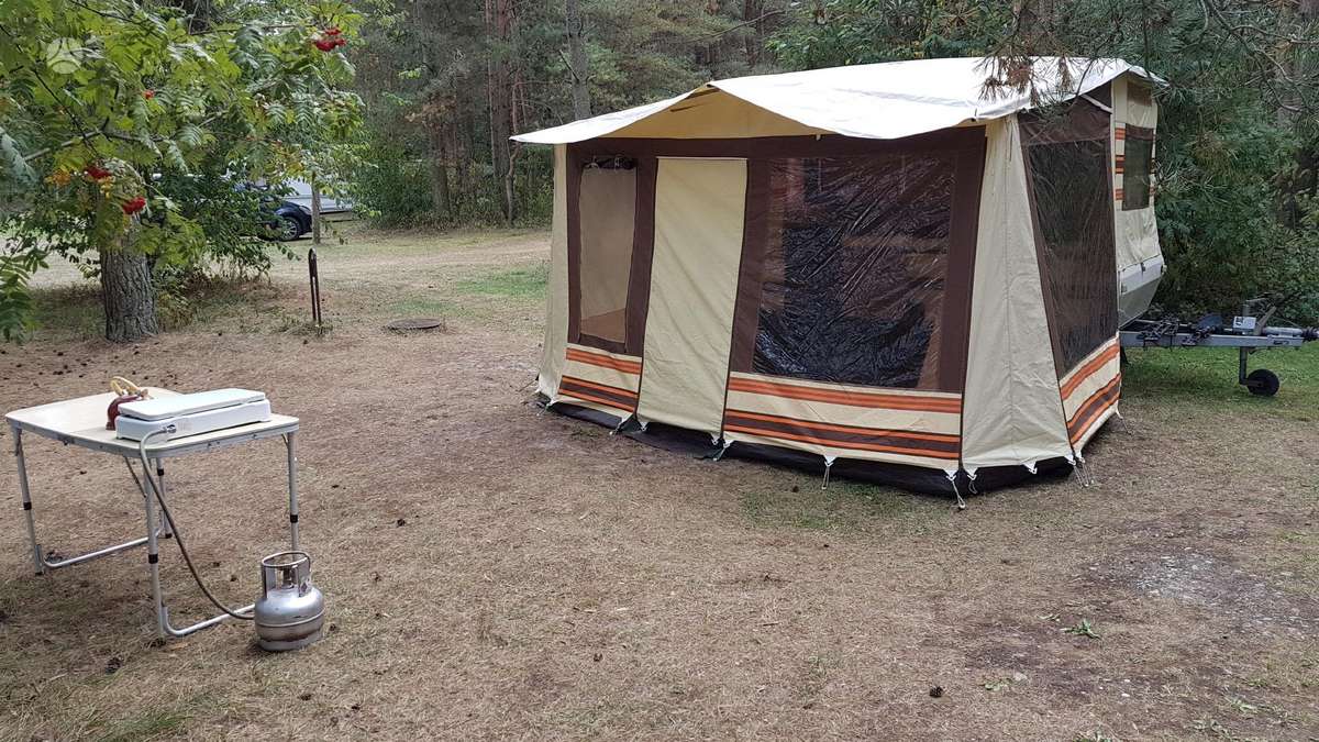 SKIF SKIF    Paradiso, caravans