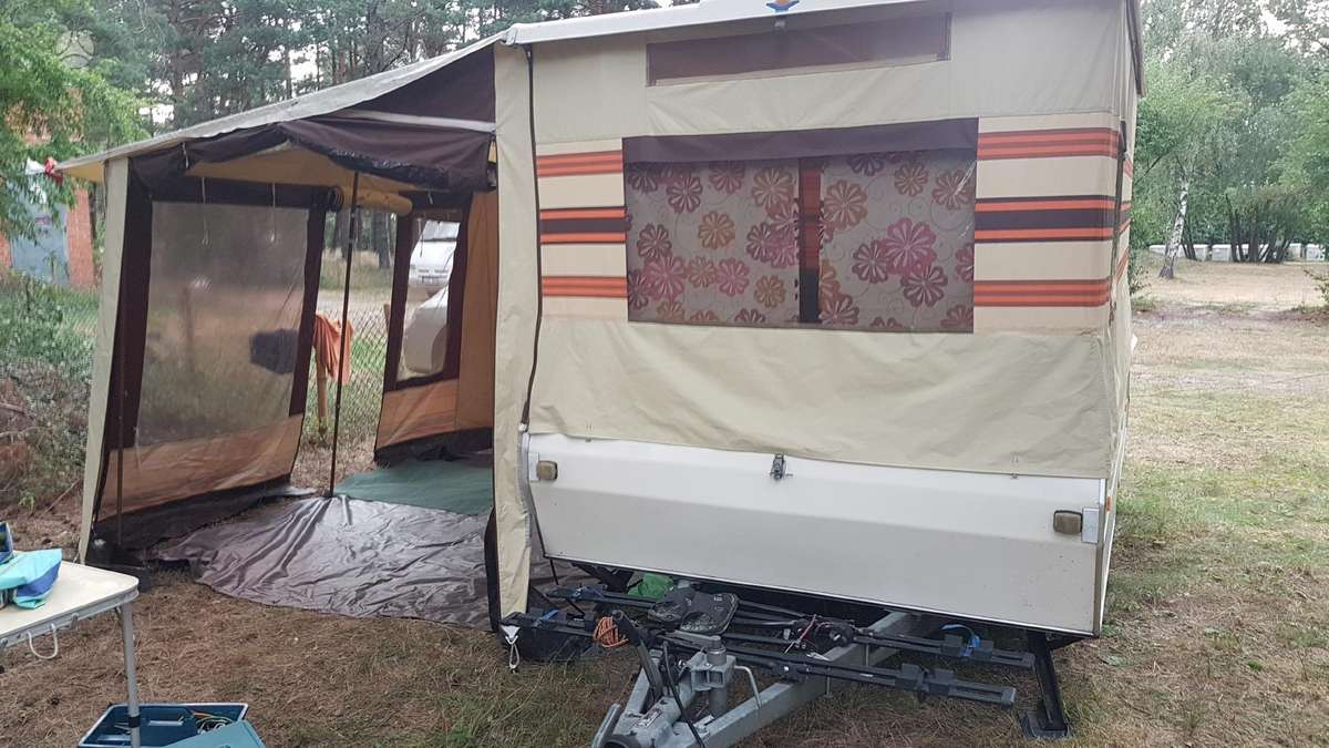 SKIF SKIF    Paradiso, caravans