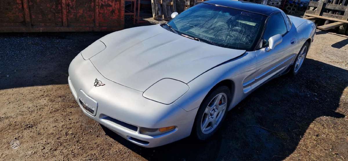 Chevrolet Corvette Car for parts