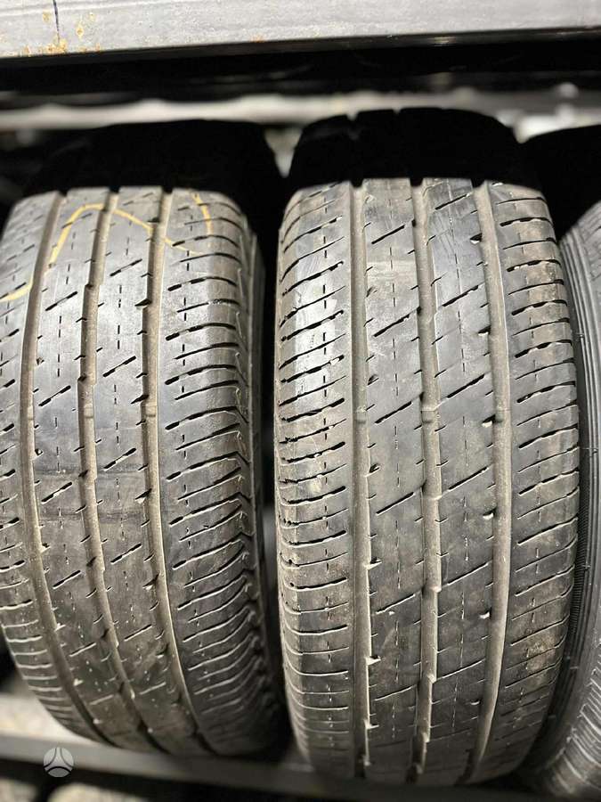 Continental VANCO2, summer 215/75 R16