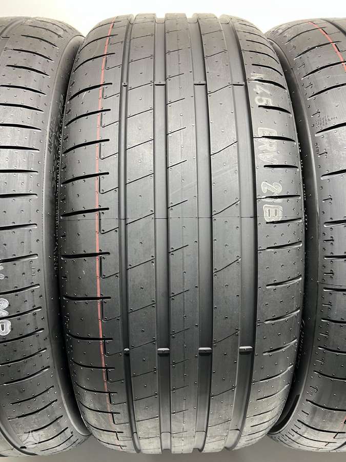Pirelli P-Zero E ELECT 2024m, vasaras 275/35 R22