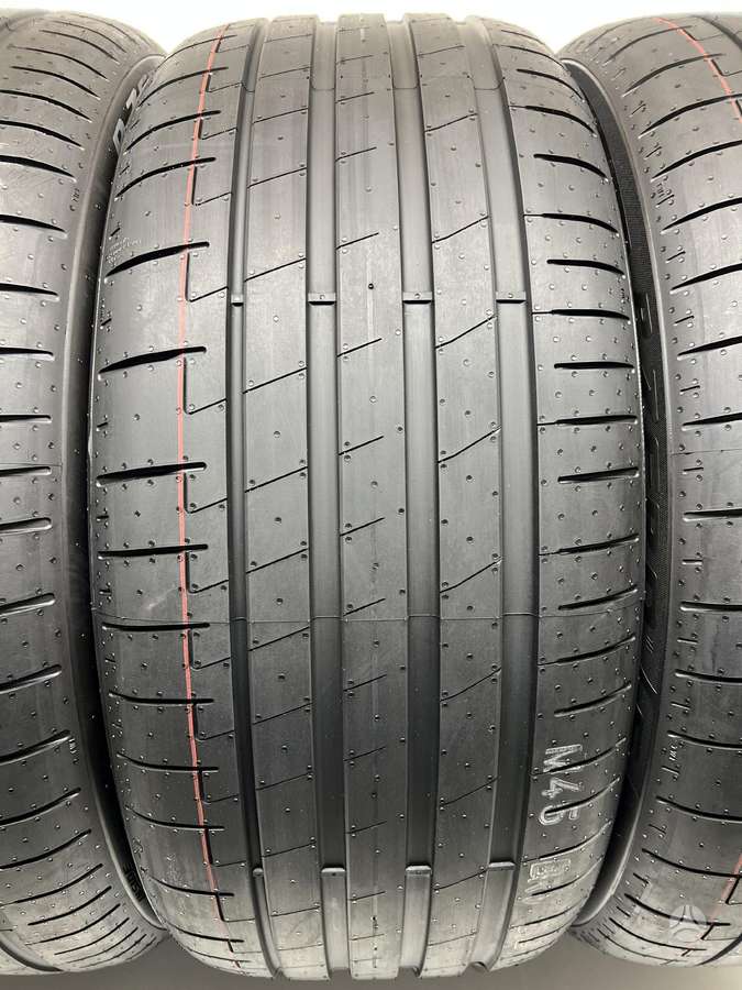 Pirelli P-Zero E ELECT 2024m, vasaras 275/35 R22