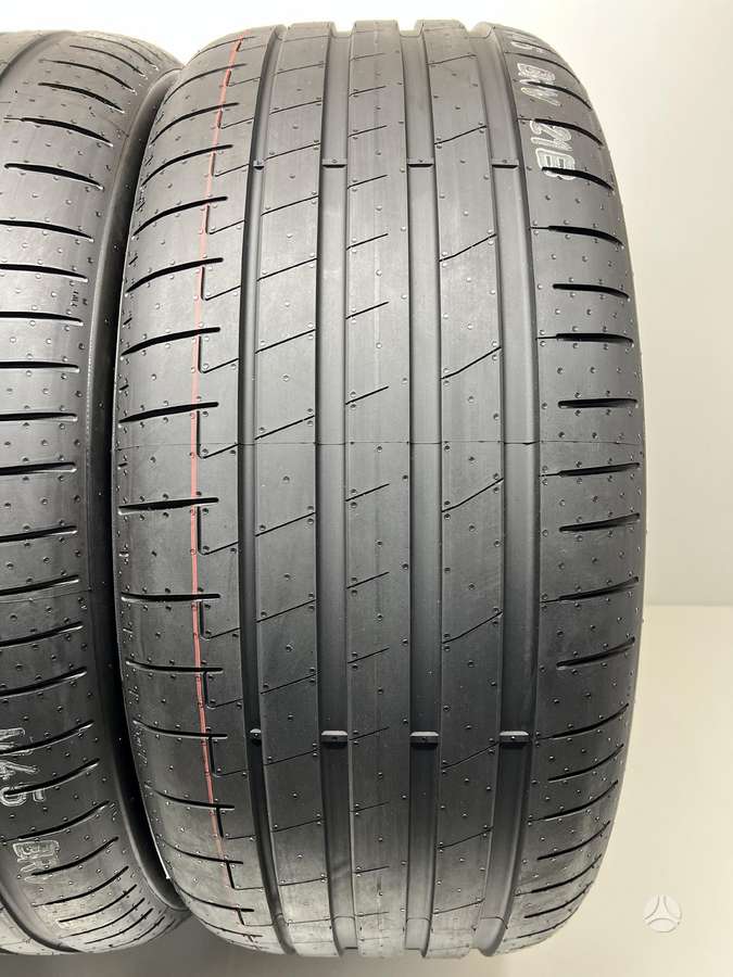 Pirelli P-Zero E ELECT 2024m, vasaras 275/35 R22