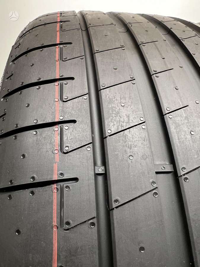 Pirelli P-Zero E ELECT 2024m, vasaras 275/35 R22