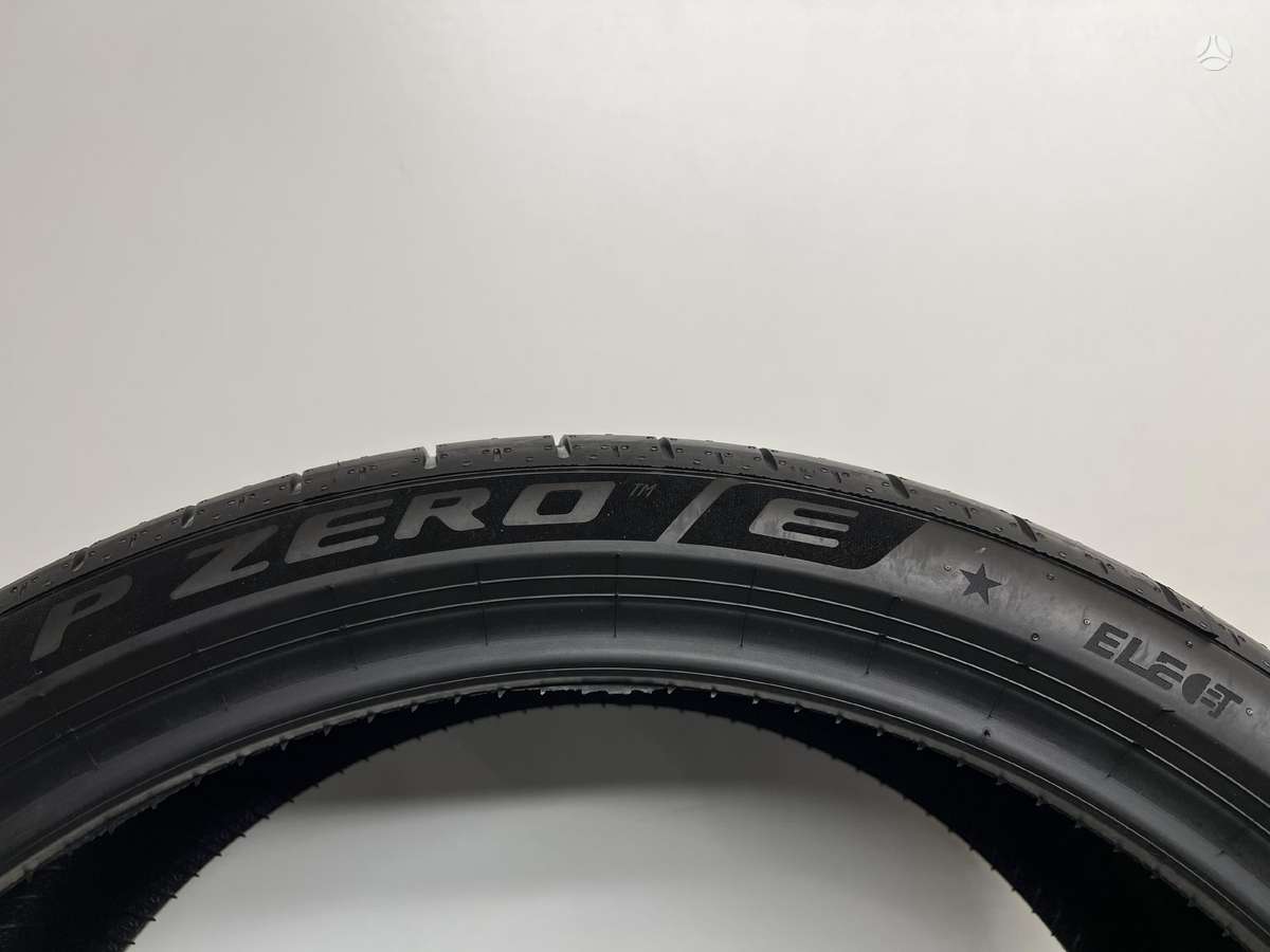 Pirelli P-Zero E ELECT 2024m, vasaras 275/35 R22