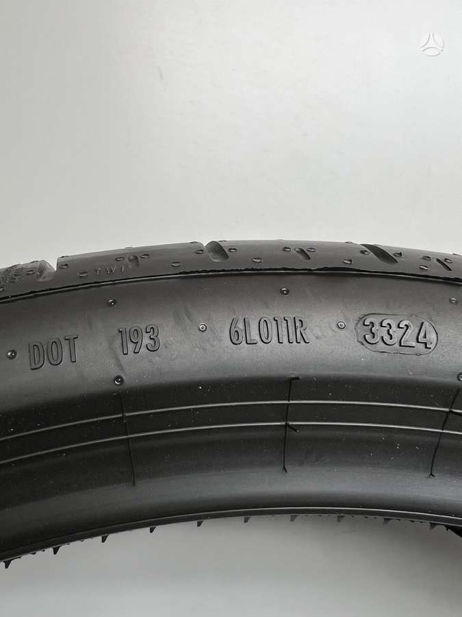 Pirelli P-Zero E * ELECT 2024m, vasarinės 255/35 R22