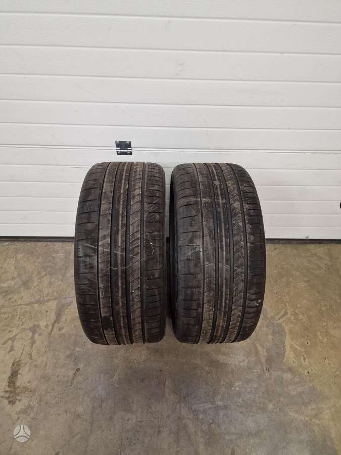 Pirelli P ZERO, vasaras 295/35 R22