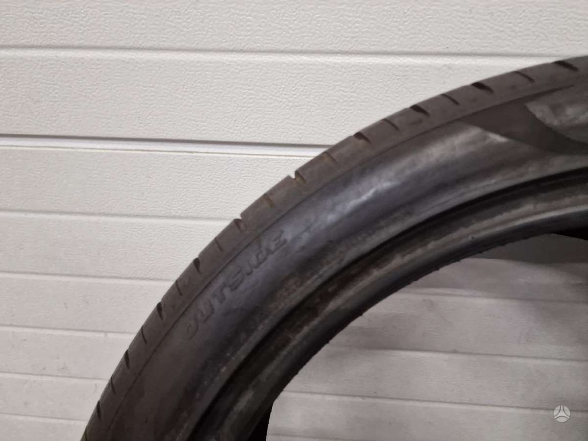 Pirelli P ZERO, летние 295/35 R22