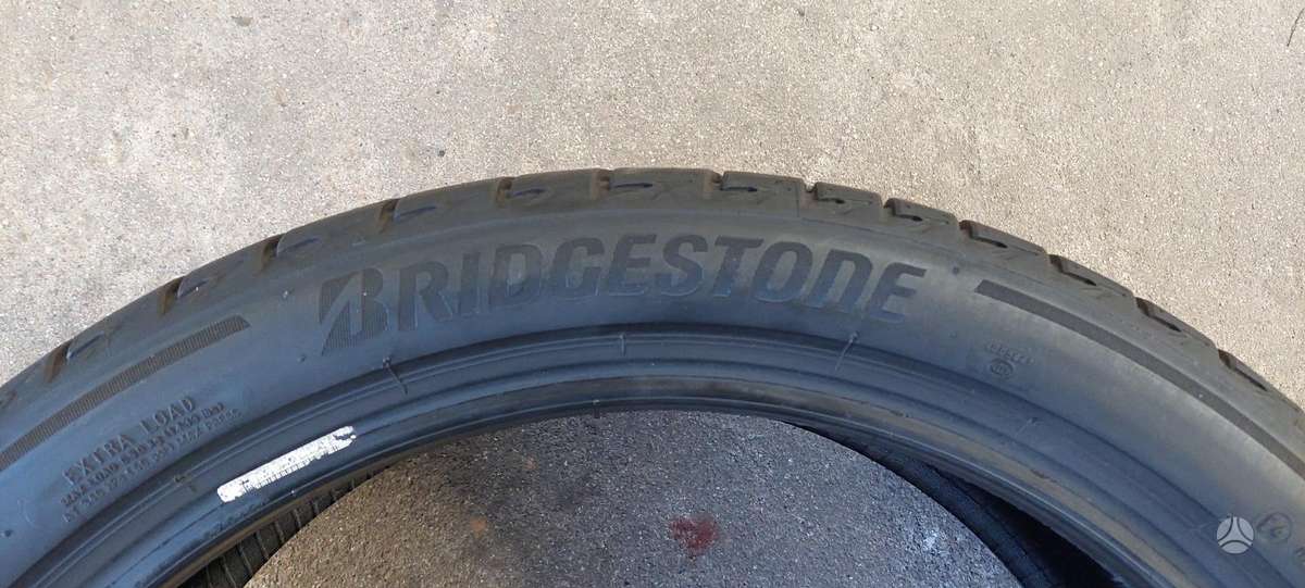 Bridgestone, vasarinės 225/40 R19