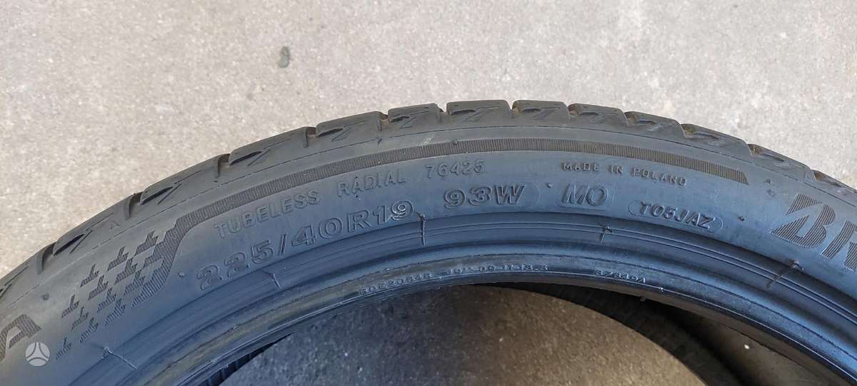 Bridgestone, летние 225/40 R19