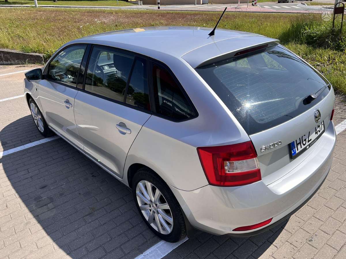 Škoda Rapid - 4