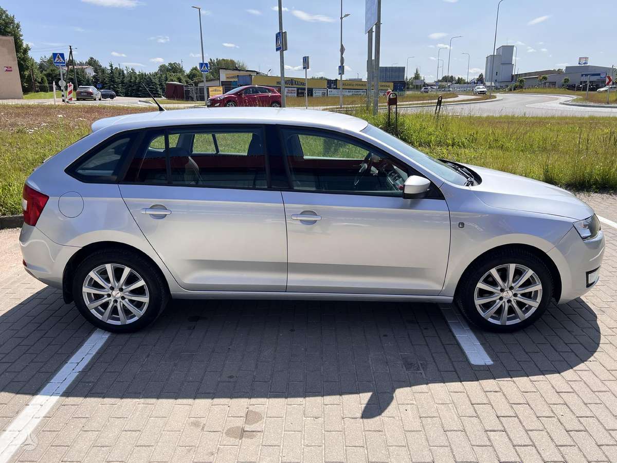Škoda Rapid - 8