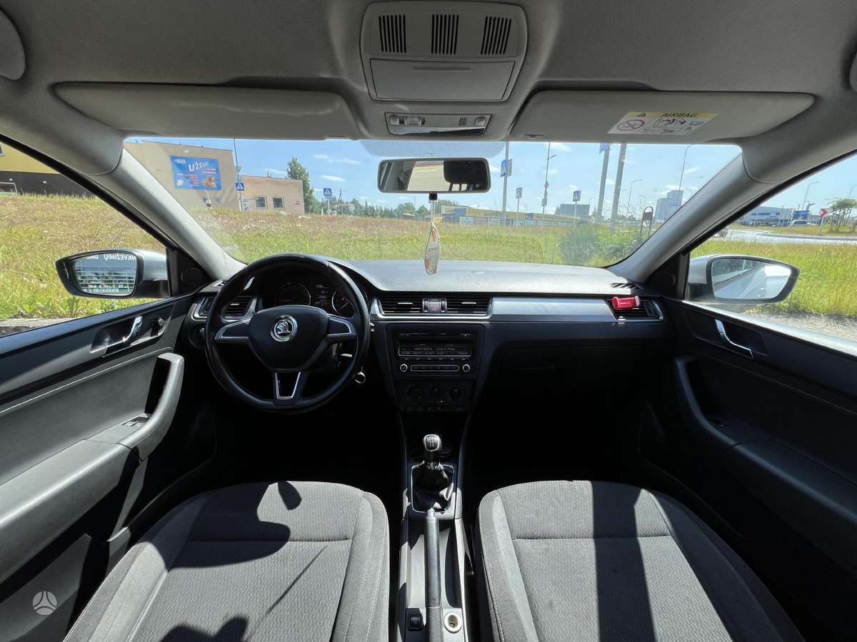 Skoda Rapid, 1.6 l., hatchback
