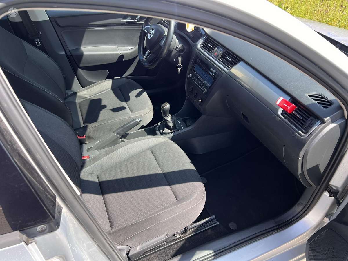 Skoda Rapid, 1.6 l., hatchback