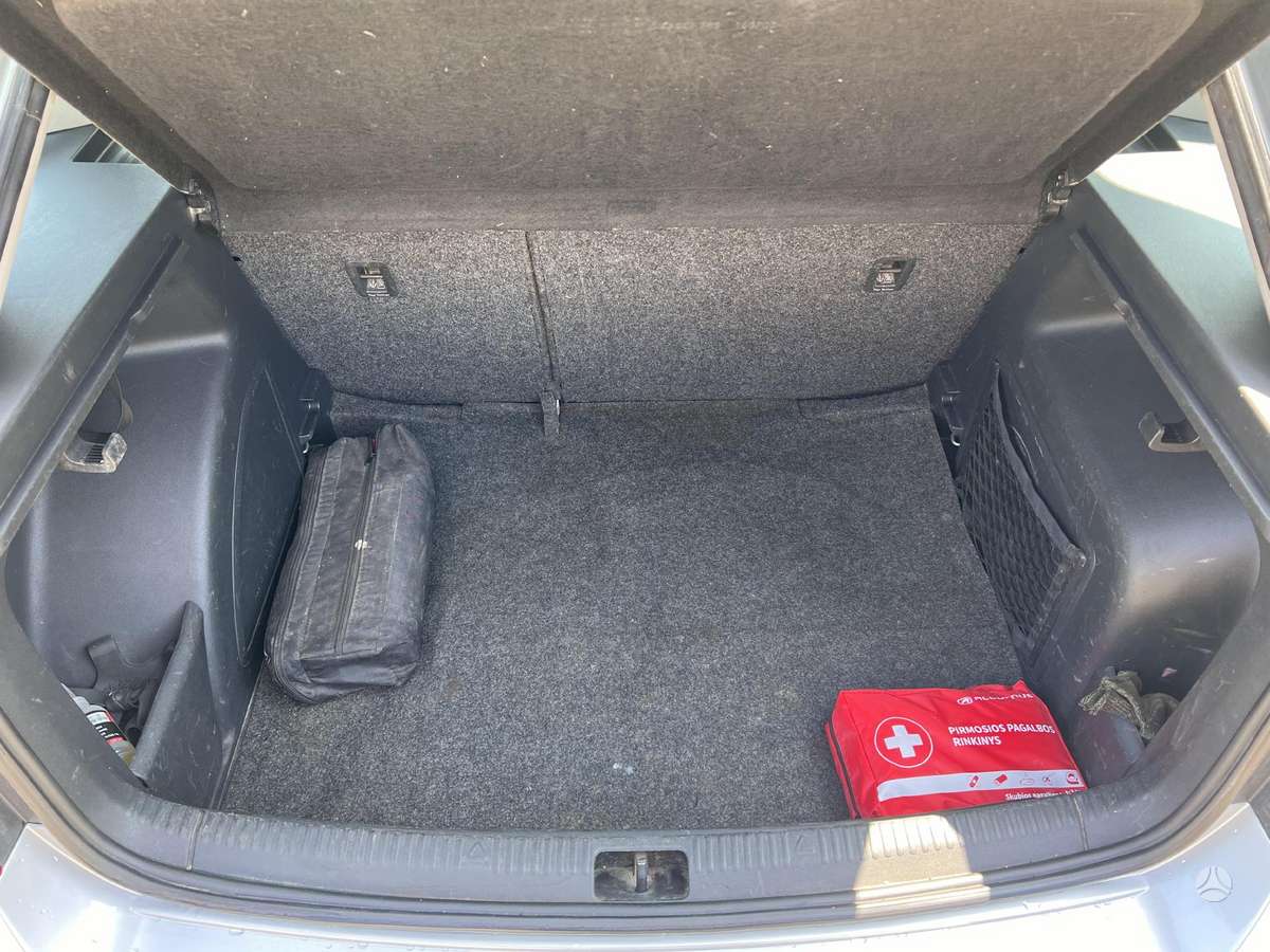 Skoda Rapid, 1.6 l., hatchback
