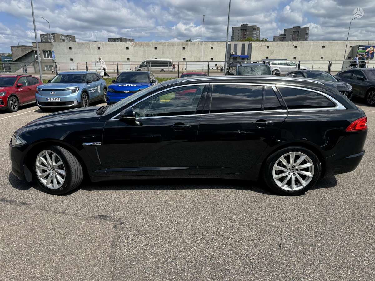 Jaguar XF, 2.2 l., Универсал